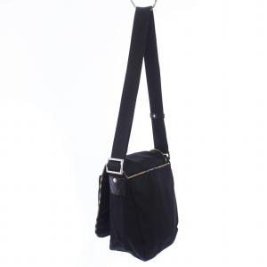 BURBERRY LONDON ショルダーバッグ 斜めがけ ナイロン 黒 ブラック