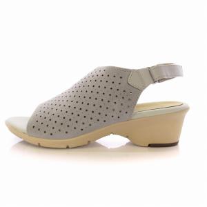 REGAL サンダル ミドルヒール パンチング オープントゥ スウェード 24.5?p ベージュ