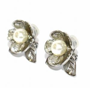 René タグ付き パール フラワー イヤリング 花モチーフ アクセサリー ジュエリー