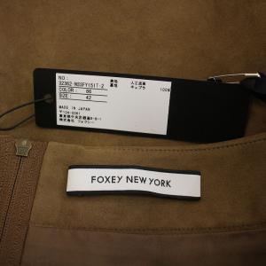 FOXEY NEW YORK フレアスカート ひざ丈 フェイクスエード ロゴ 装飾 42 L 茶 ブラウン