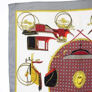 HERMES カレ90 LES VOITURES A TRANSFORMATION 折り畳み式幌の馬車 スカーフ シルク100％ グレー