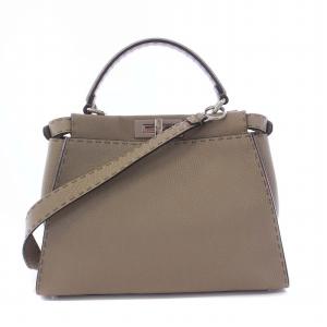 FENDI セレリア ピーカブーアイコニックミディアム 2WAY バッグ グレージュ 8BN290