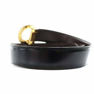 Cartier トリニティ ベルト ハトメ レザー ゴールド色 シルバー色 黒 ブラック