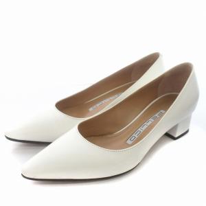 パンプス レザー ポインテッドトゥ ローヒール 35 22.5cm 白 ホワイト