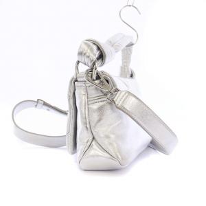 COLE HAAN キルテッドショルダーバッグ ハンドバッグ 2WAY レザー シルバー