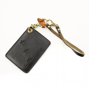 カードケース 定期入れ パスケース ストラップ レザー 星型 黒