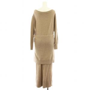 JUSGLITTY ウエストマークストレートワンピース 49465910 ニットワンピース ロング マキシ 長袖 アンゴラ混