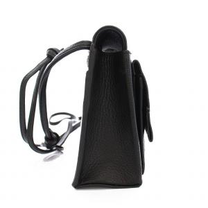 ear papillonner バッグ 黒いレザーショルダーバッグ
