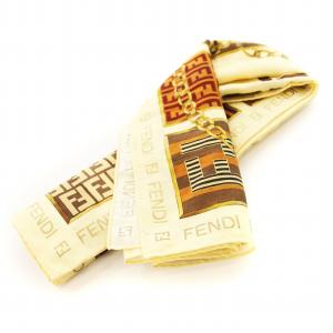 FENDI スカーフ チーフ 総柄 ロゴ  ベージュ /MM