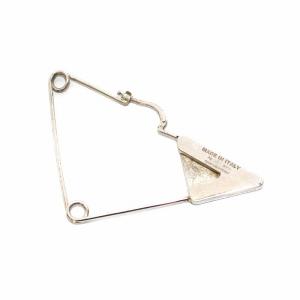 PRADA トライアングルロゴピアス 片耳 925 シルバー ブラック