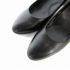 REGAL パンプス アーモンドトゥ 22.5cm 黒 ブラック /RO