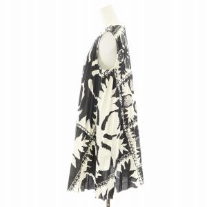 RED VALENTINO REDVALENTINO チュニック ノースリーブ プリーツ 総柄 40 黒 ブラック 白 ホワイト VR0AEC7055A /AN13