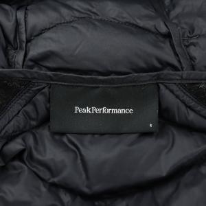 Peak Performance ヘリウムダウンハイブリッドフードジャケット HELIUM DOWN HYBRID HOOD ダウンジャケット