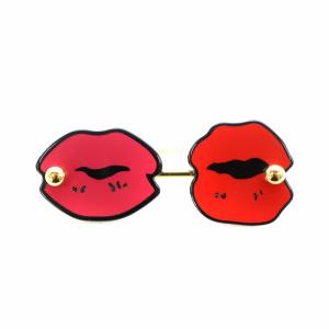 ブローチ リップモチーフ 赤 レッド 黒 ブラック /AN46