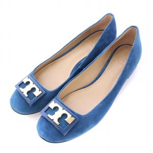 パンプス ラウンドトゥ ローヒール スエード ロゴ 装飾 5M 青 ブルー /BB