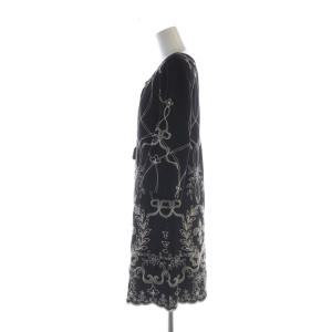 Grace Class タグ付き ワンピース ひざ丈 刺繍 花モチーフ 七分袖 36 黒 ブラック 白 ホワイト 04021471