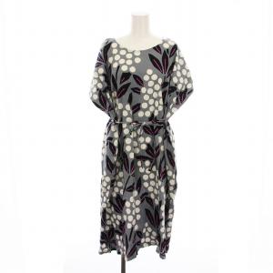 ワンピース ひざ丈 総柄 M L グレー 白 RNT-620 /YM