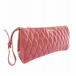 miumiu マテラッセ MATELASSE クラッチバッグ パーティバッグ リストレット レザー 保存袋付き 赤 レッド