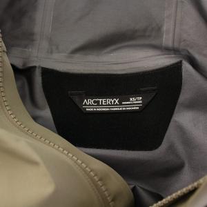 ARC’TERYX GORE-TEX ANDRA COAT