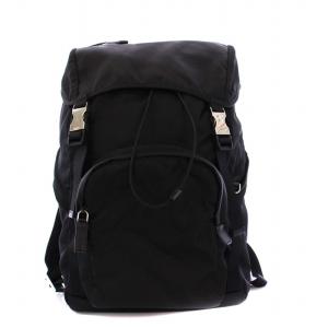 RE-NYLON バックパック 三角プレート ブラック 2VZ135