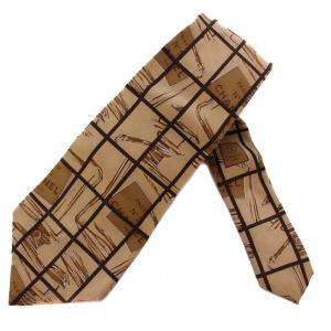 CHANEL　スカーフ　ココマーク　シルク　大判　総柄　ベージュ　イタリア製 ヴィンテージ 大判 スカーフ ココマーク シルク イタリア製