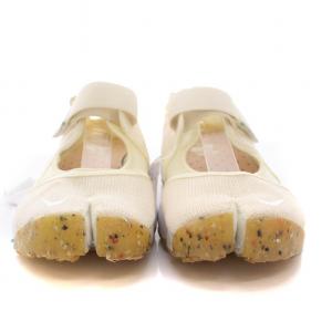 NIKE Women's Air Rift Summit White ホワイト