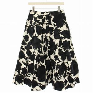 コットングログランフラワープリントスカート ロング フレア 花柄 タグ付き 38 キナリ 黒 ブラック
