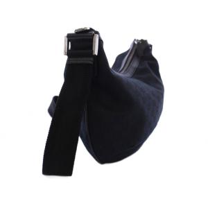 GUCCI GGキャンバス ショルダーバッグ ブラック 181092