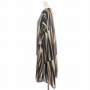 Leilian ワンピース ひざ丈 ノースリーブ 総柄 13+ 茶 ブラウン 黒 ブラック 白 ホワイト 1604392