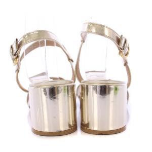 Salvatore Ferragamo ストラップサンダル ラウンドトゥ チャンキーヒール 6 シャンパンゴールドカラー /BB