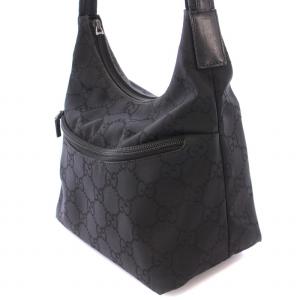 GUCCI ワンショルダーバッグ GGキャンバス インターロッキング ブラック