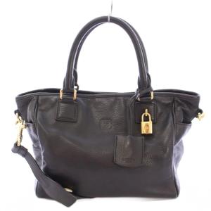 フスタ 2WAY ハンドバッグ アナグラム 型押し カデナ ブラック