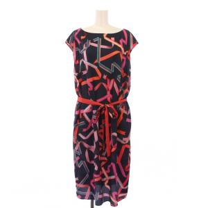 ワンピース ひざ丈 ノースリーブ  クルーネック 総柄 ベルト 44 マルチカラー /BB