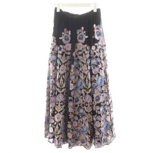 GRACE CONTINENTAL 23AW マルチフラワー刺繍スカート フレアスカート ロング丈 花柄 36 黒 ブラック 紫 パープル