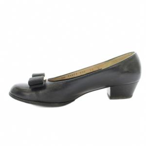 Salvatore Ferragamo ヴァラ パンプス レザー リボン 5.5 黒 ブラック 31871 /KU
