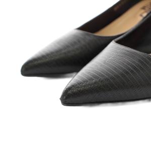 Sergio Rossi パンプス ポインテッドトゥ チャンキーヒール ブロックヒール レザー 箱付き 37.5 黒 ブラック A85323