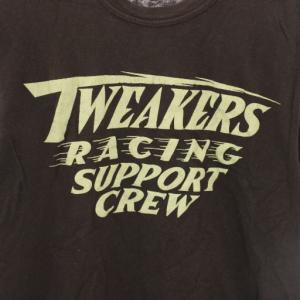 FREEWHEELERS トゥイーカーズレーシングサポートクルー TWEAKERS RACING SUPPORT CREW Tシャツ