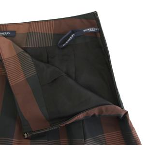 BURBERRY LONDON スカート ひざ丈 フレア チェック柄 絹 シルク混 40 黒 ブラック 茶 ブラウン FX076-881-55