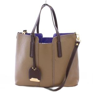 2WAY トートバッグ ハンドバッグ ショルダーバッグ レザー ロゴチャーム 茶 ブラウン /BB