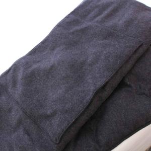 LOUIS VUITTON エシャルプ モノグラム エンボス 3D マフラー グレー M76052