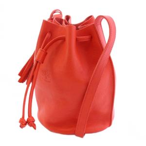IL BISONTE ショルダーバッグ 巾着型 レザー ロゴ ワンカラー タッセルチャーム 赤 レッド /BB