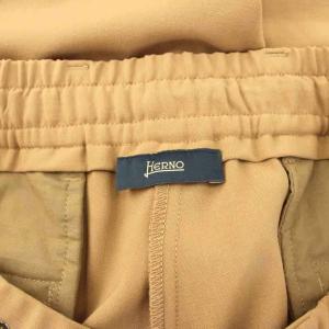 HERNO クレープ フルイド パンツ ジョガーパンツ イージー タック ジップフライ S ベージュ PT000058U334212157