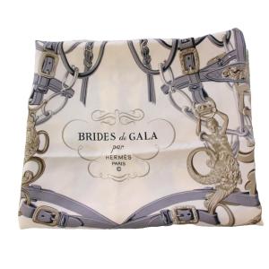 HERMES カレ90 BRIDE DE GALA 式典用馬勒 スカーフ アイボリー グレー