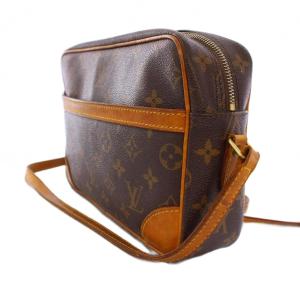 LOUIS VUITTON モノグラム トロカデロ27 ショルダーバッグ M51274
