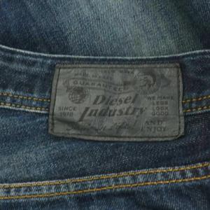 DIESEL ZATINY デニムパンツ ジーンズ ジーパン Gパン ボタンフライ W30 紺 ネイビー /AN14