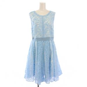 Mademoiselle TARA フレアワンピース ひざ丈 ノースリーブ クルーネック レース 総柄