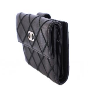 CHANEL マトラッセ ワイルドステッチ ココマーク 二つ折り財布 
