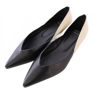 パンプス ポインテッドトゥ ローヒール Vカット レザー バイカラー 37 アイボリー 黒 ブラック /BB