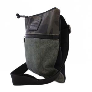 DIESEL ショルダーバッグ 迷彩 カモフラ デニム ナイロン 青 黒 /BM
