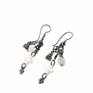 フックピアス クロス バラ シルバーカラー /KH